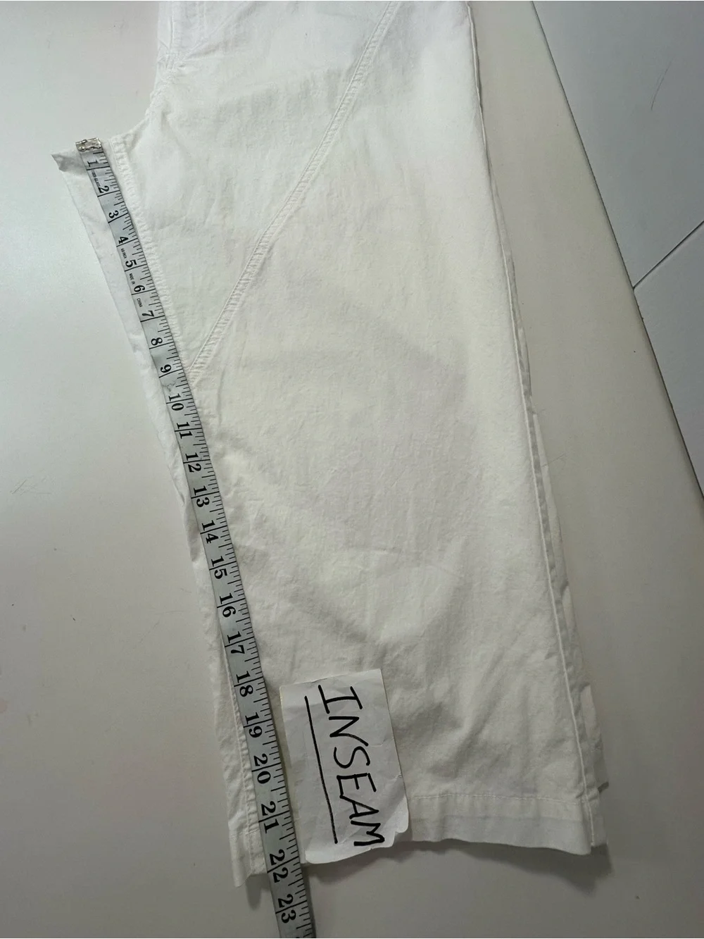 ELLOS White Capris Cotton Stretch Sz 20 summer beach